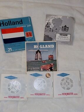 Vintage View-Master Holland Reel Set with Booklets - 21 Pictures